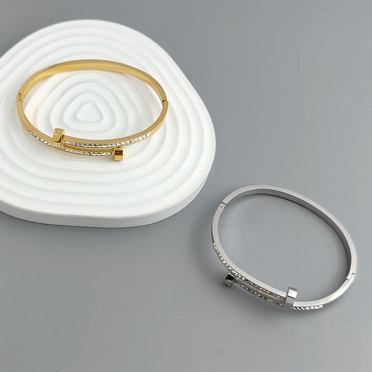 Bracelet Acier Inoxydable Ligne Épure Et Zircon