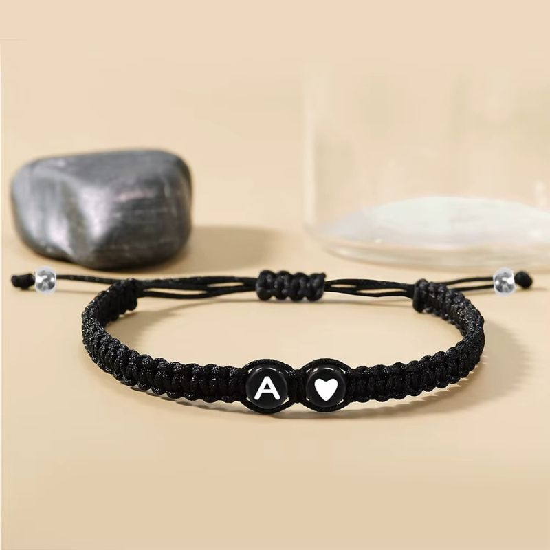 Bracelet Amitié Initiale Tressé Noir