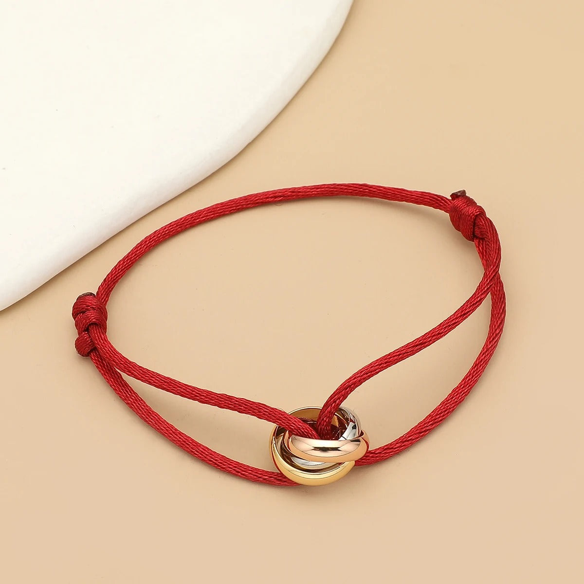 Bracelet Cordon Femme Anneaux Enlacés Acier Inoxydable