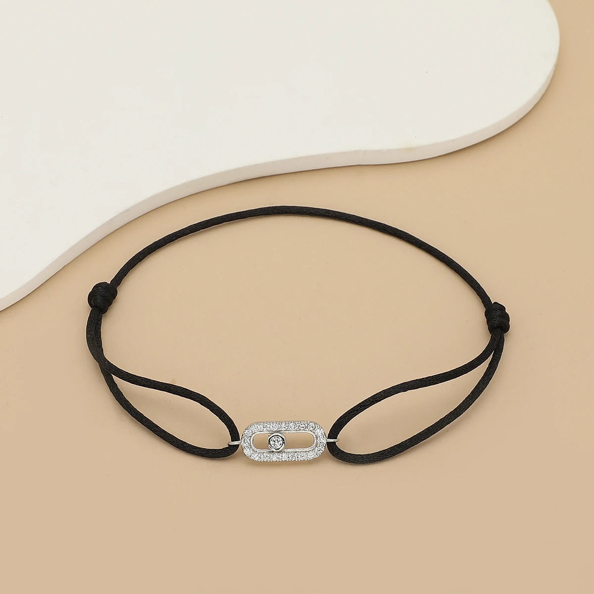 Bracelet Cordon Femme Éclat Minimal