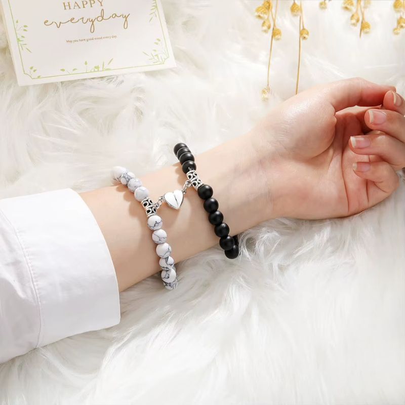 Bracelet Couple en Perles à Coeur Aimanté