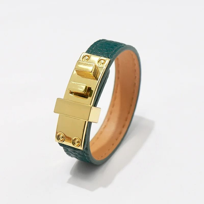 Bracelet Cuir Femme Large Plaque Dorée