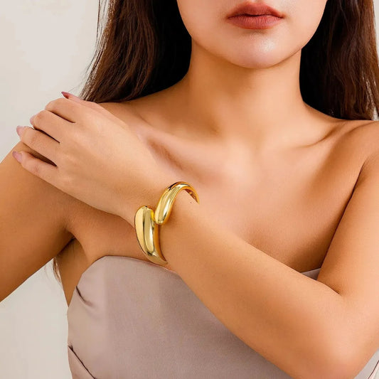 Bracelet Femme Rigide Doré Sculptural