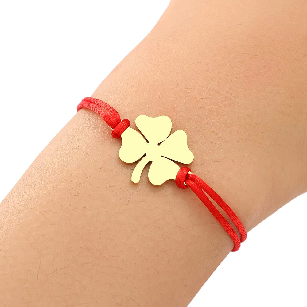 Bracelet Fil Rouge Trèfle à 4 Feuilles