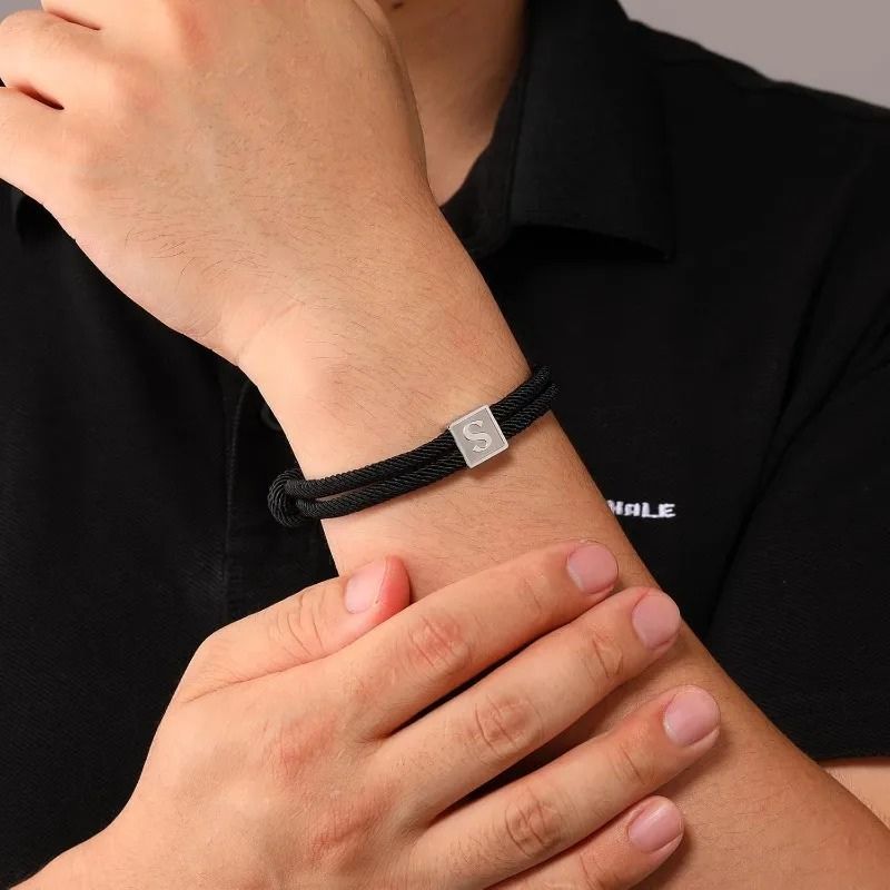 Bracelet Homme Initiale Corde Noire Et Acier Inoxydable