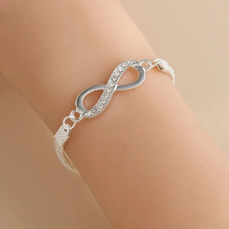 Bracelet Infini Femme Argenté