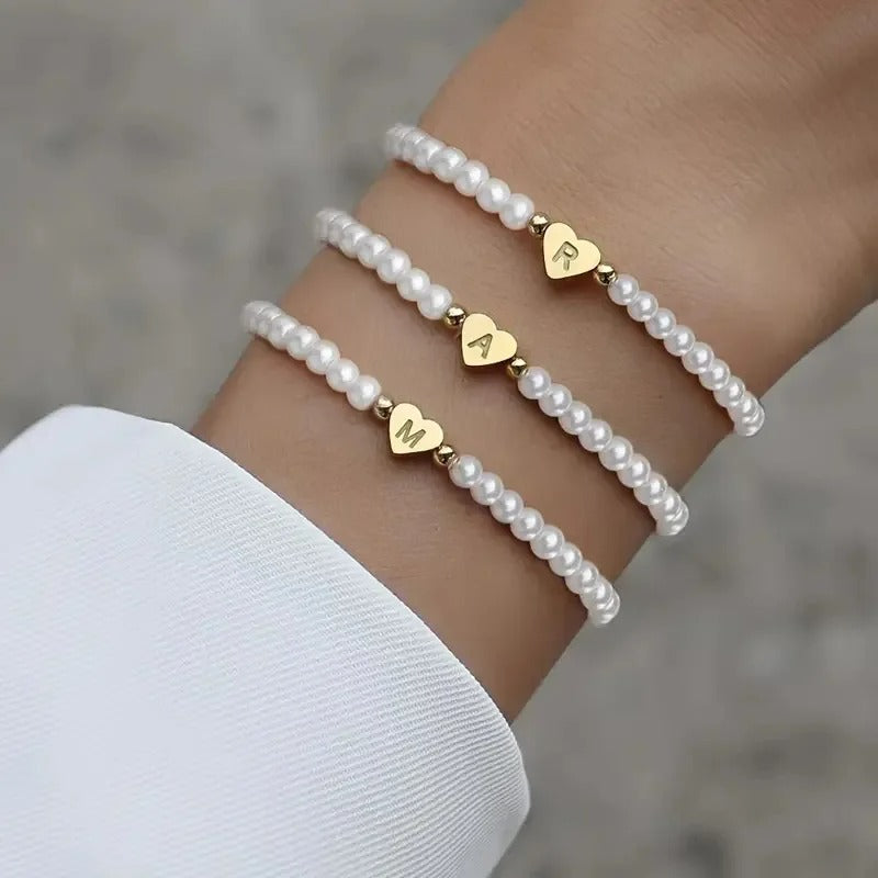 Bracelet Initiale Femme Cœur et Perles