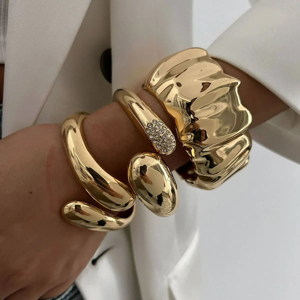 Bracelet Large Femme Doré Sculptural – Lot de 3