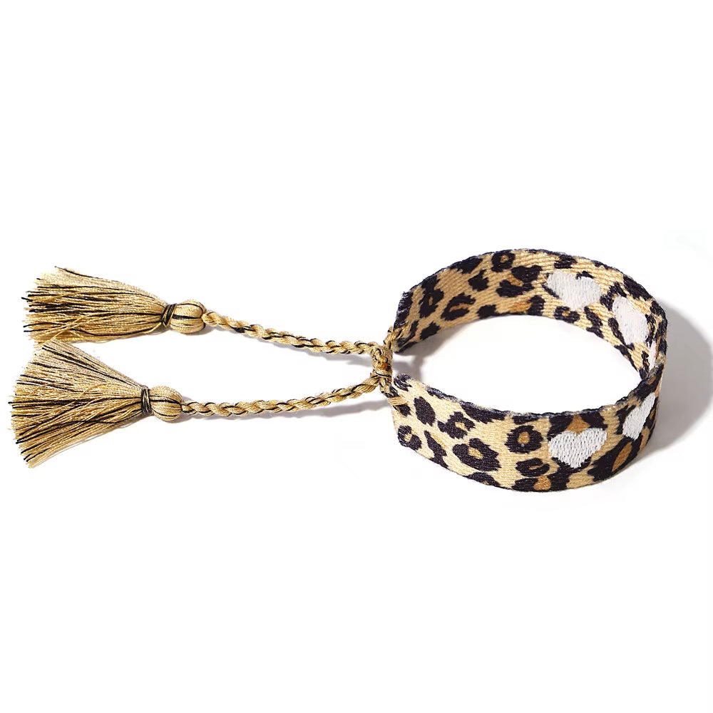 Bracelet Léopard Motifs Coeurs