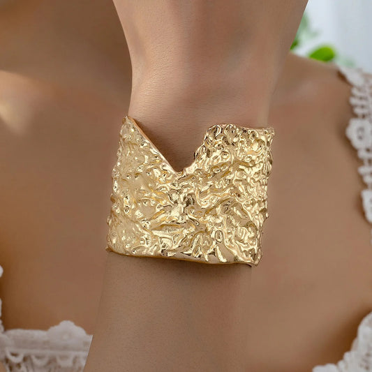 Bracelet Manchette Femme Effet Froissé – Acier Inoxydable