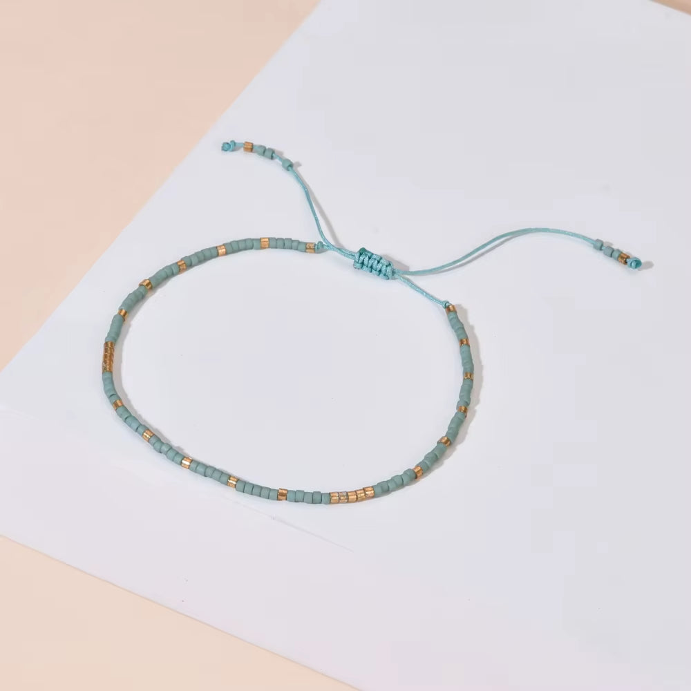 Bracelet Perle de Rocaille en Verre sur fond gris