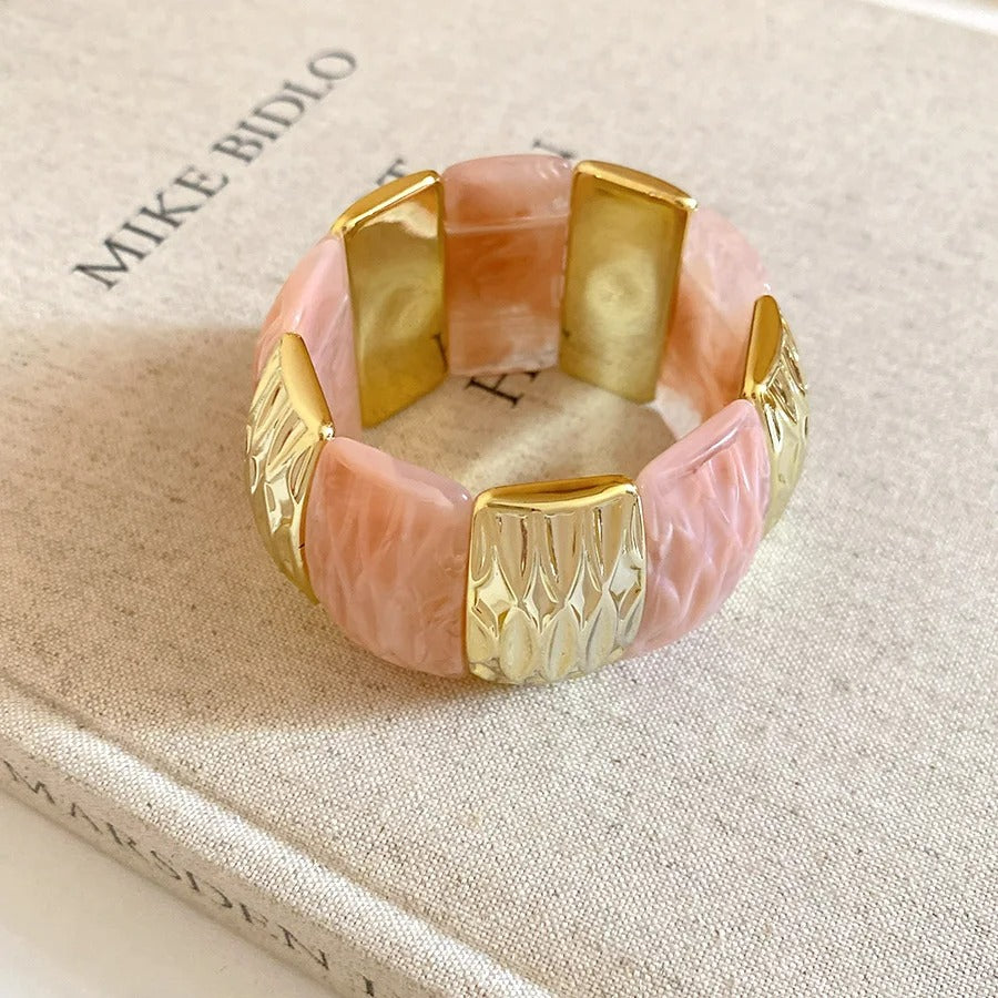 Gros Bracelet Femme Relief Et Lumière