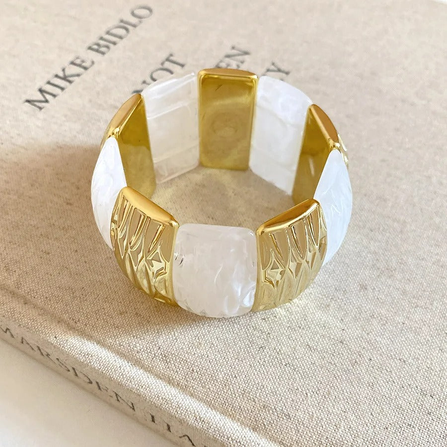 Gros Bracelet Femme Relief Et Lumière