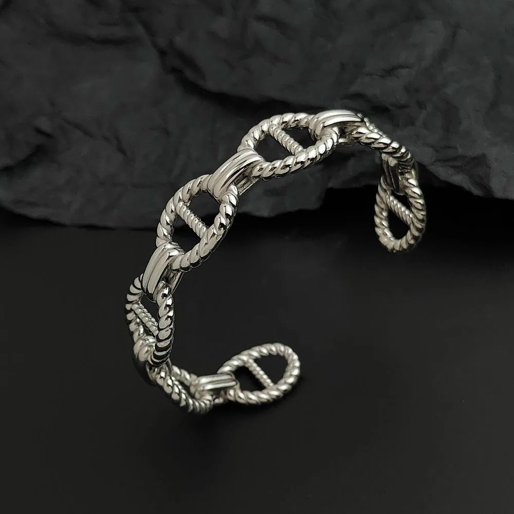 Bracelet Acier Inoxydable Chaîne Sculptée Et Élégante