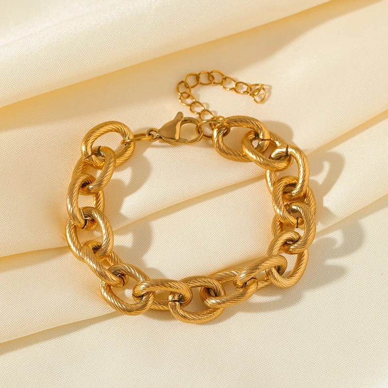 Bracelet Acier Inoxydable Doré Puissance Féminine