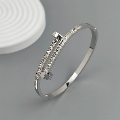 Bracelet Acier Inoxydable Ligne Épure Et Zircon