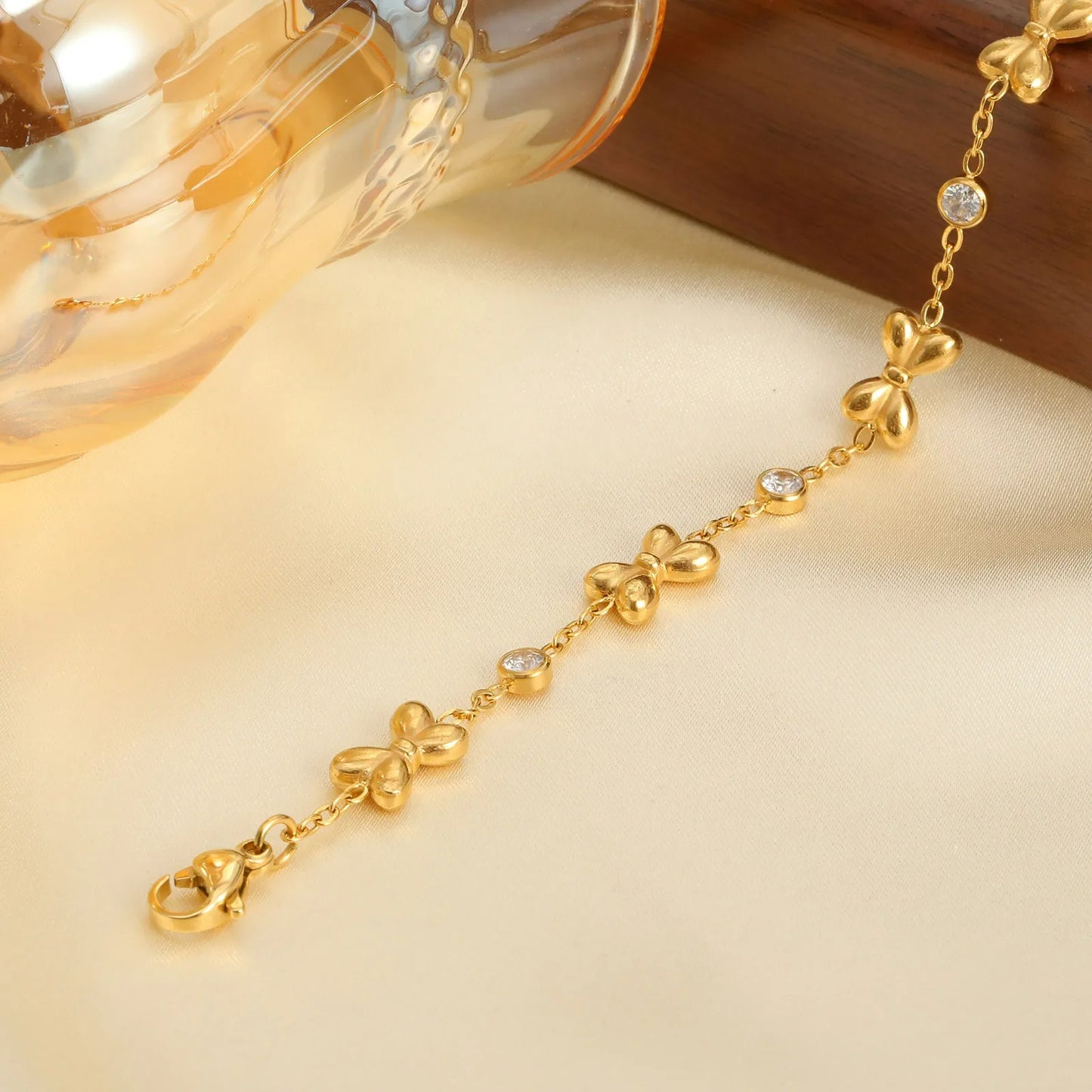 Bracelet Bébé Fille Nœuds Dorés En Acier Inoxydable