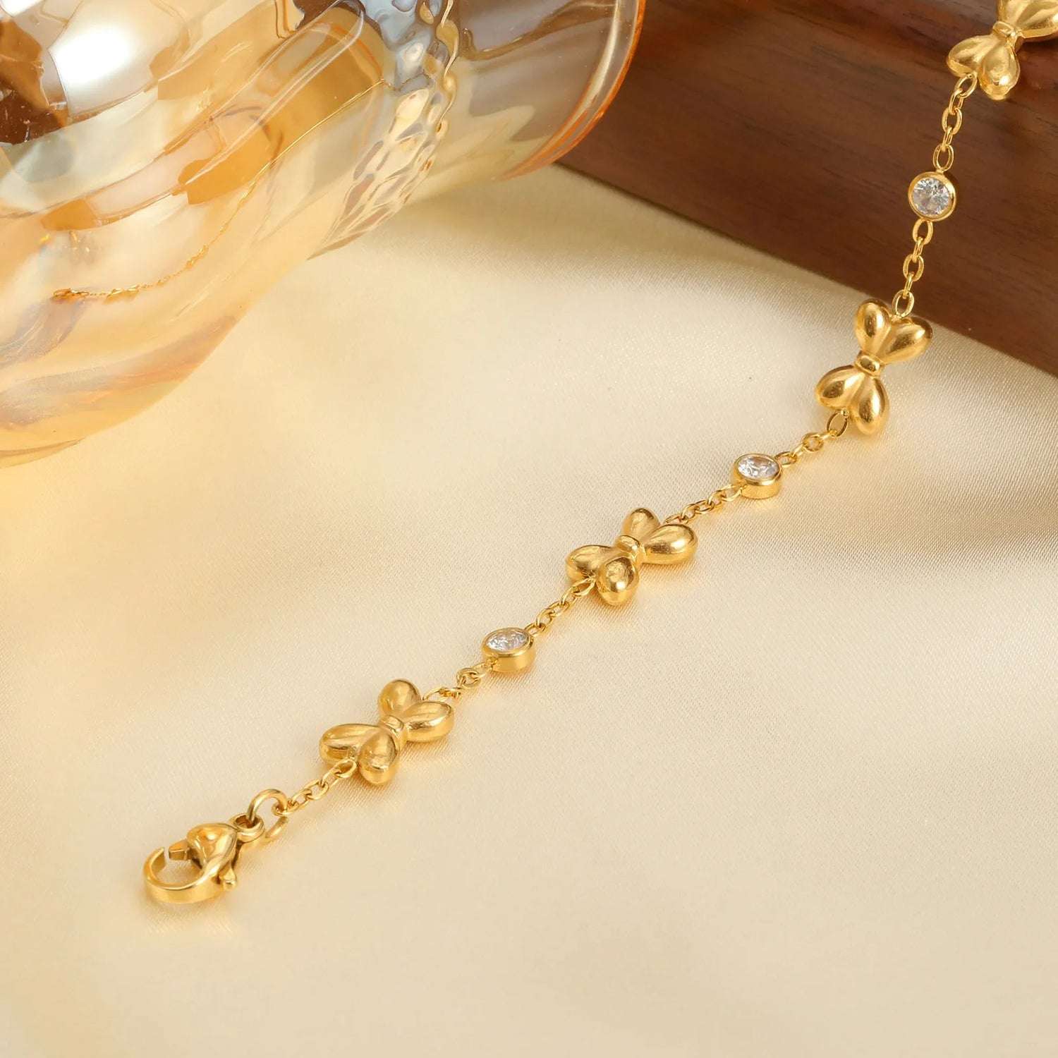 Bracelet Bébé Fille Nœuds Dorés En Acier Inoxydable