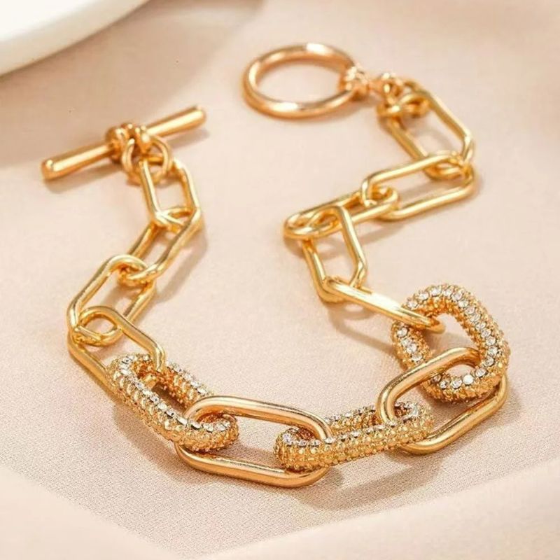 Bracelet Chaine Ancre Femme Mailles Pavées Strass