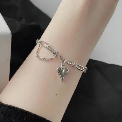 Bracelet Cœur Femme Acier Inoxydable Argenté Moderne