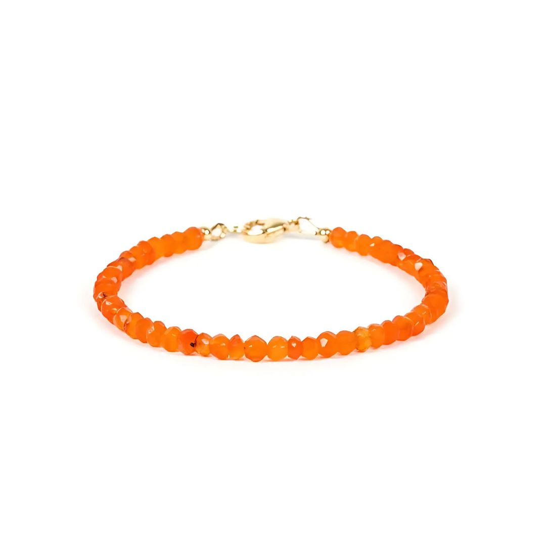 Bracelet Cornaline Délicat sur fond blanc