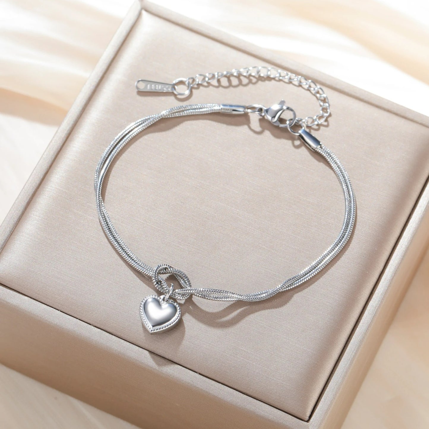 Bracelet Couple Nœud Cœur Éclat Intemporel - Acier Inoxydable