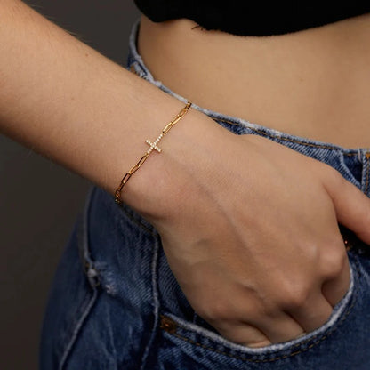 Bracelet Croix Femme Scintillante