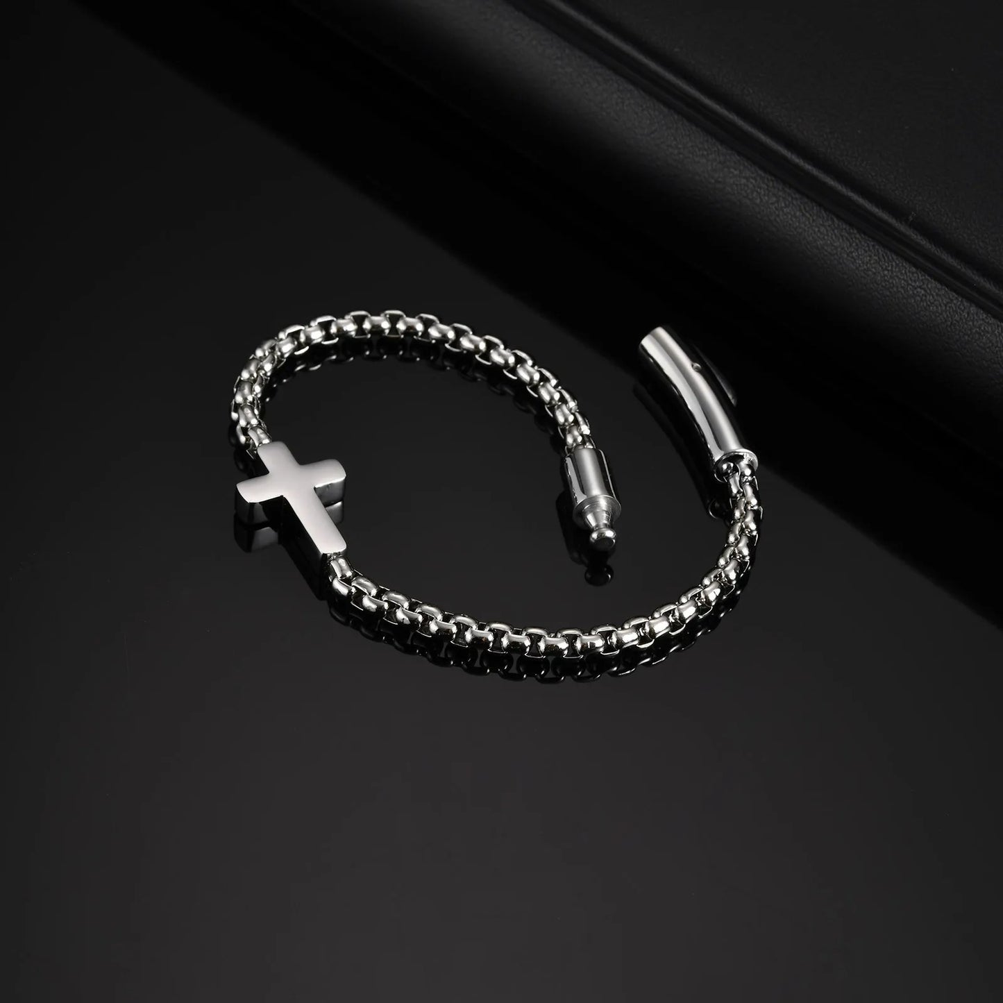 Bracelet Croix Homme Acier Argenté Minimal - Acier Inoxydable