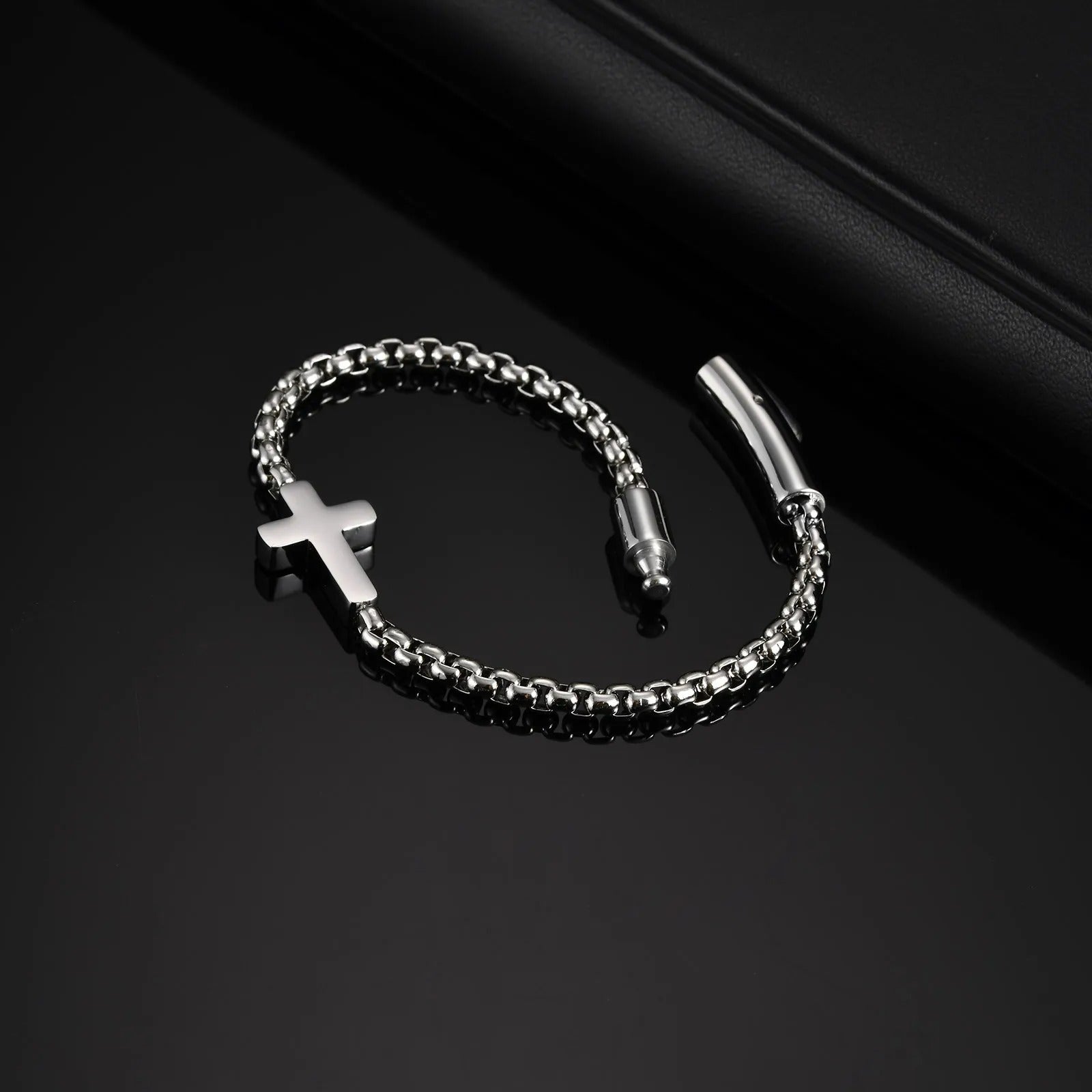 Bracelet Croix Homme Acier Argenté Minimal - Acier Inoxydable