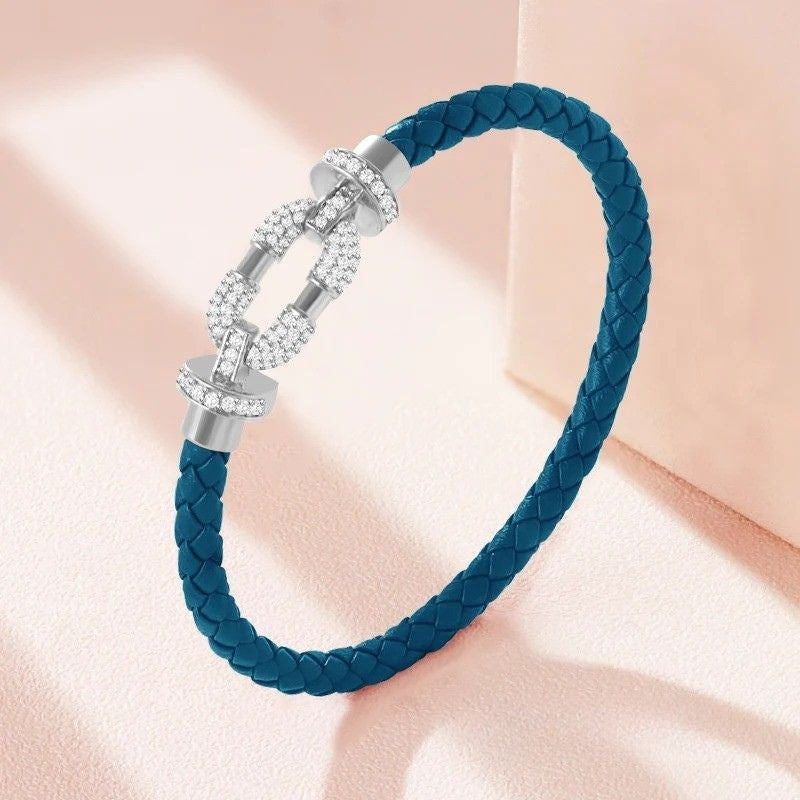 Bracelet Cuir Femme Boucle Argentée Pavée Zircon