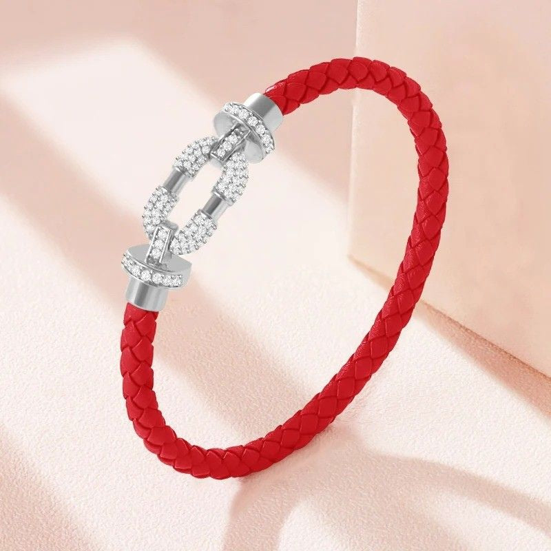 Bracelet Cuir Femme Boucle Argentée Pavée Zircon