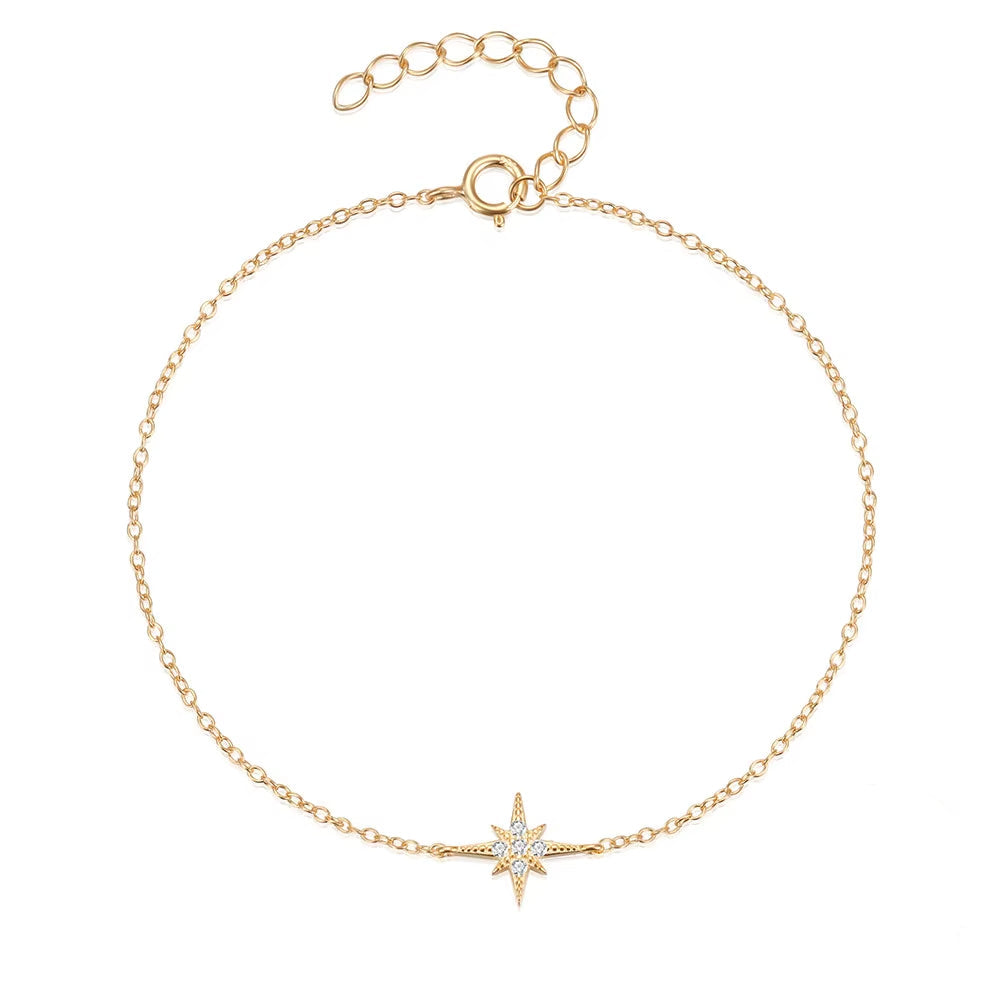 Bracelet Étoile en Zircon sur fond blanc