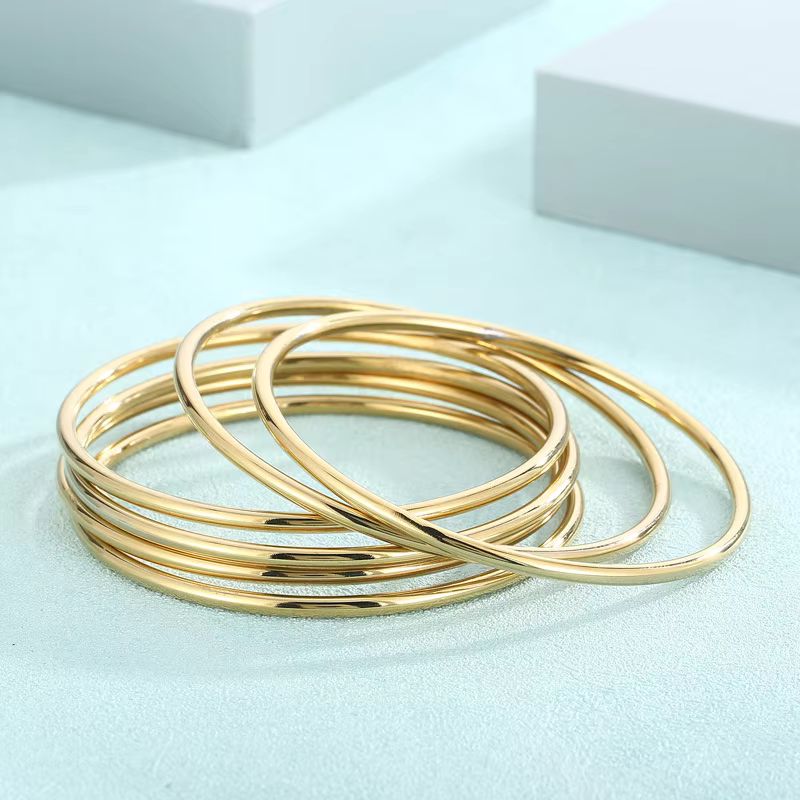 Bracelet Femme Set Joncs Fins Dorés - Acier Inoxydable