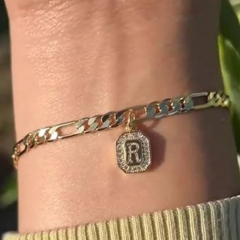 Bracelet Homme Initiale Chaîne Dorée Acier Inoxydable