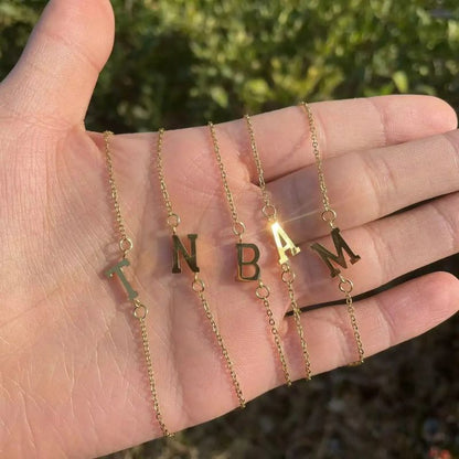 Bracelet Initiale Fin Et Symbolique Acier Inoxydable