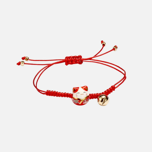 Bracelet Japonais Maneki Neko Tressé à Grelot sur fond blanc et rouge