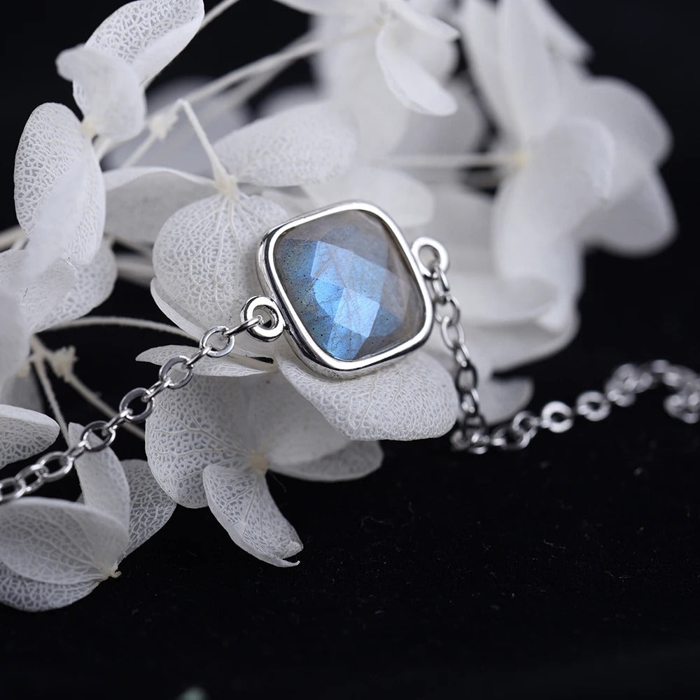 Bracelet Labradorite Femme Élégance Argentée