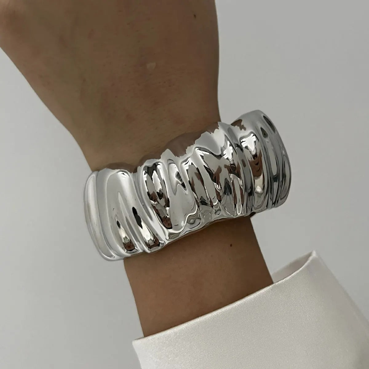 Bracelet Large Femme Argenté Sculptural – Lot de 3