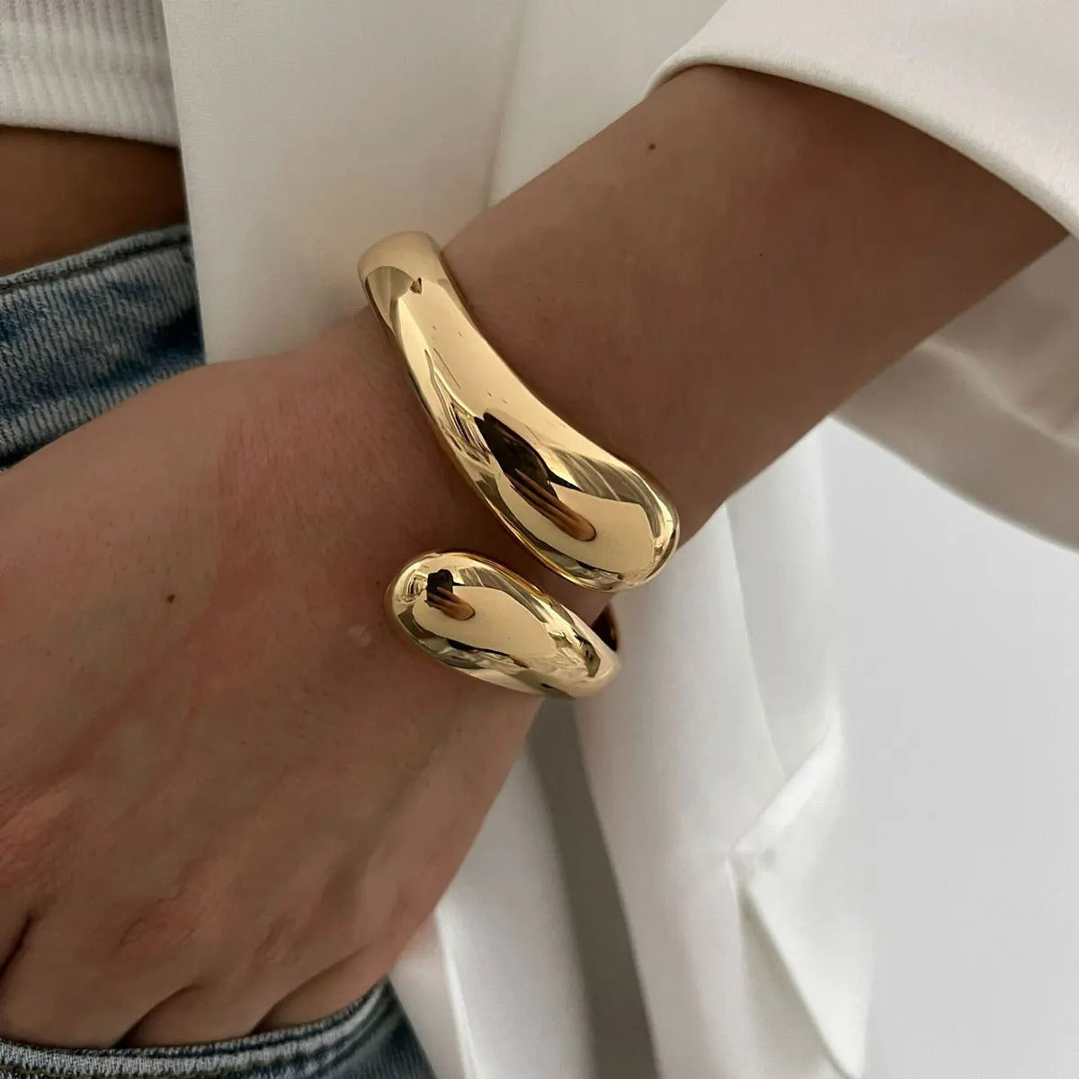 Bracelet Large Femme Doré Sculptural – Lot de 3