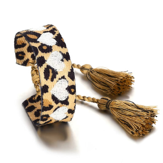 Bracelet Léopard Motifs Coeurs
