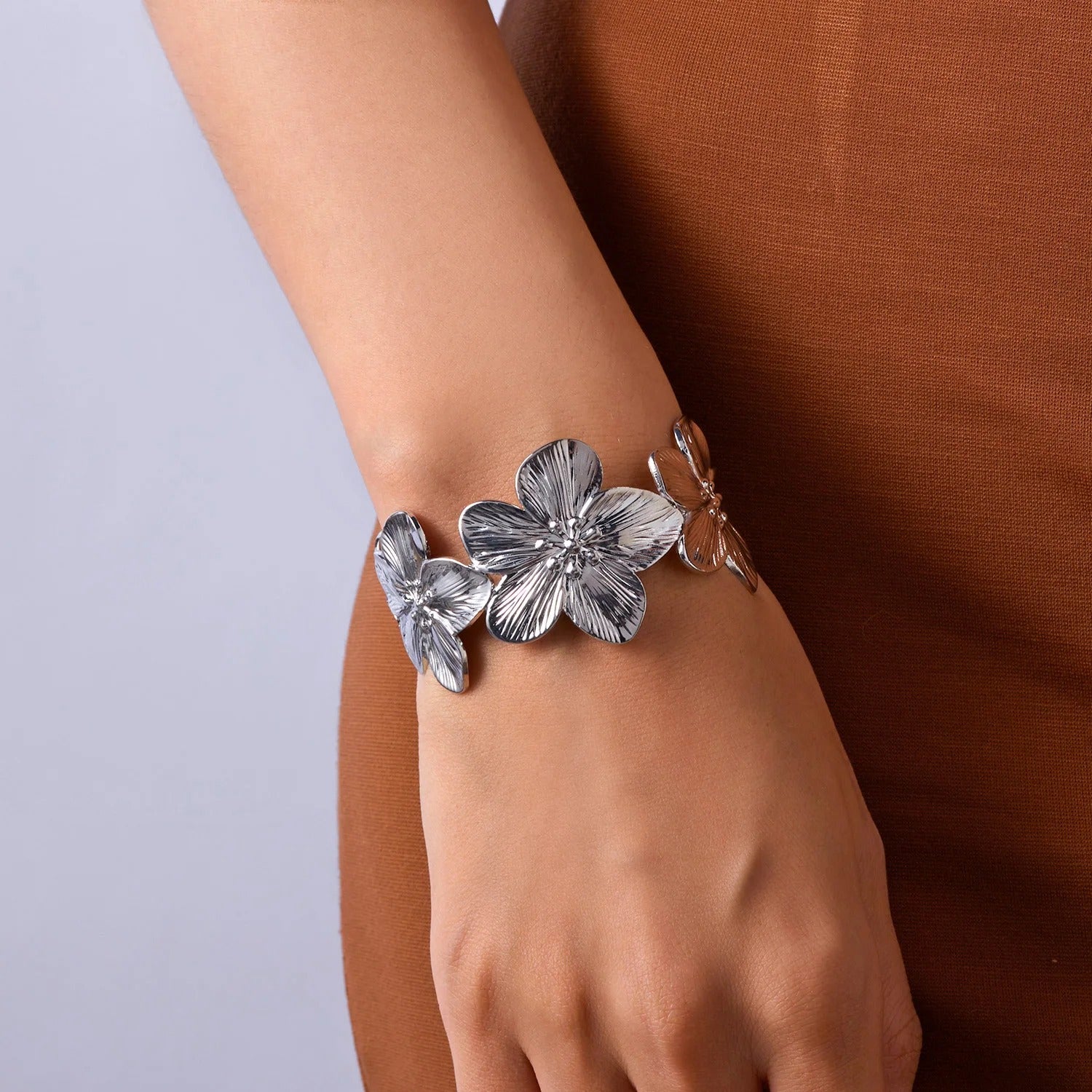 Bracelet Manchette Femme Floral Acier Inoxydable