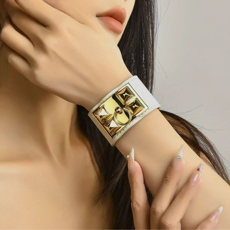 Bracelet Manchette Femme Large — Acier Inoxydable