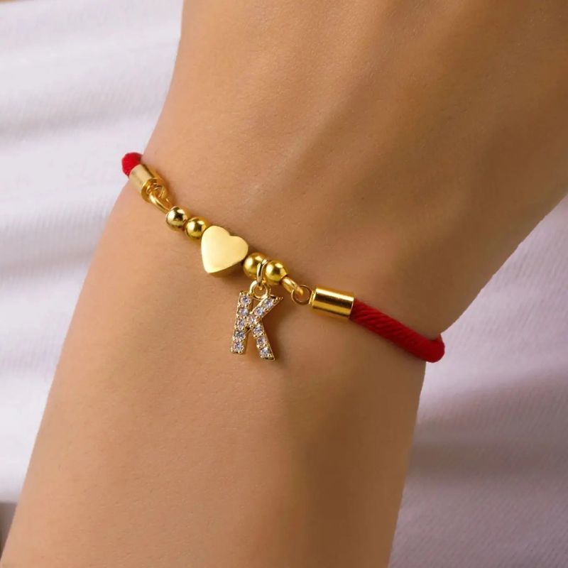 Bracelet Personnalisé Rouge Et Symbolique