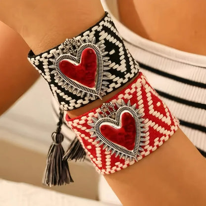 Bracelet en Tissu Femme Cœur Sacré