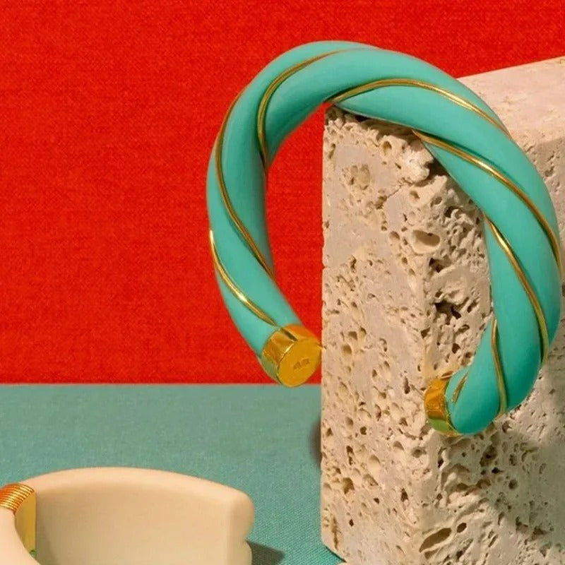 Gros Bracelet Femme Torsadé Finition Émaillée