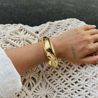 Gros Bracelet Femme Sculptural